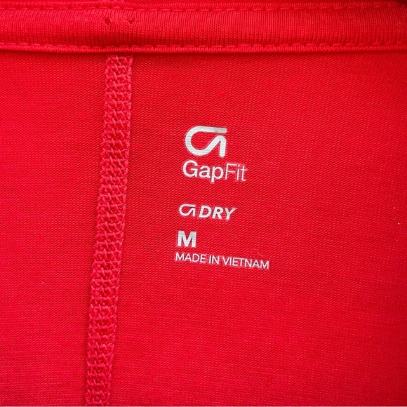 GAP FIT Women's Vibrant Red Lightweight Long Sleeve Hoodie Size Medium - Picture 2 of 7